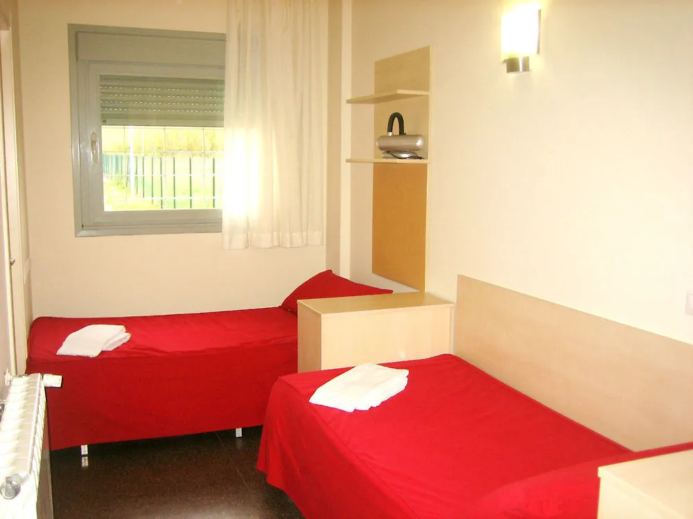 Residencia Universitaria Los Abedules Apartment Pamplona 0*,